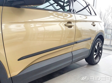 Opel Grandland X listwy boczne