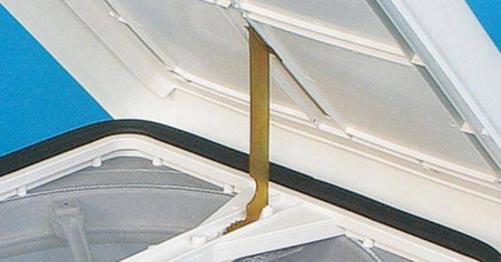 Okno dachowe 40 vent white 160 białe Fiamma