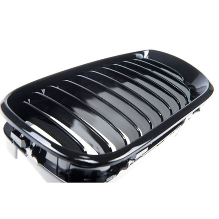 GRILL NERKI BMW E46 01-05 LCI S/T GLOSSY BLACK