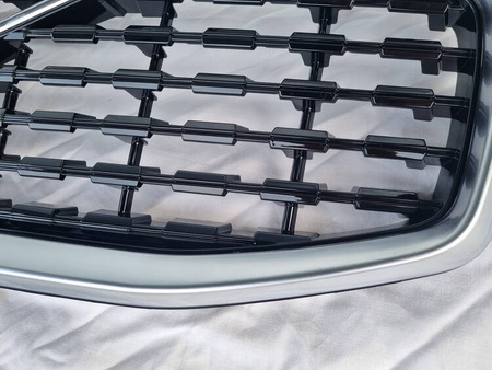 Atrapa grill VOLVO S60 V60 18-20 MATOWY