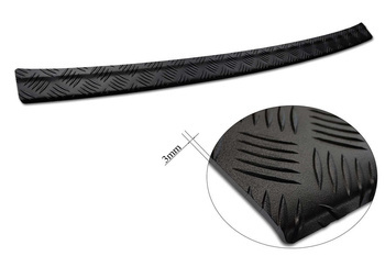 Nakładka na zderzak tylny do Toyota Highlander 4