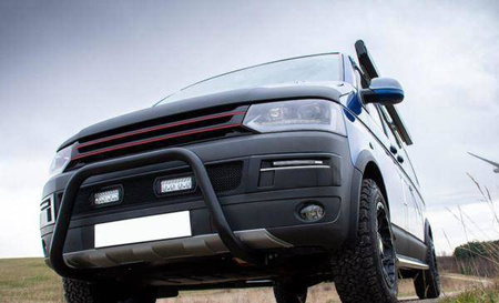 GRILL VW T5 09-15 BEZ ZNACZKA BLACK RED