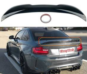 SPOILER NA KLAPĘ BMW F22  F23 LOOK M4 GLOSSY BLACK