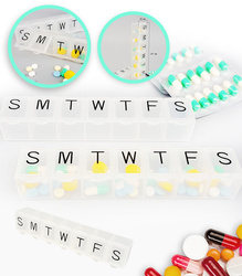 POJEMNIK KASETKA NA LEKI PLASTIKOWY ORGANIZER TYGODNIOWY 7 DNI TYGODNIA