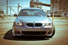 ZDERZAK P. M-PAKIET BMW E60 03-07 PDC+SRA+HALOGENY