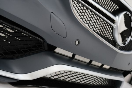 ZDERZAK MERCEDES E W212 13-16 LOOK AMG GRILL