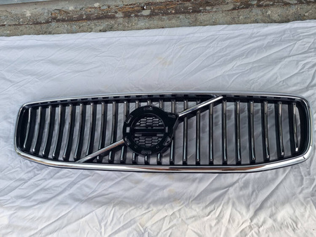 Atrapa grill VOLVO S90 18-20 CHROM