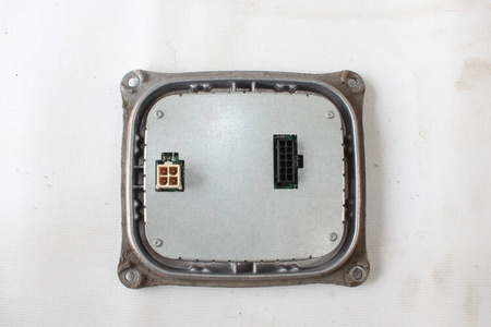 Chevrolet Camaro SS 2016+ moduł LED OE 22907456