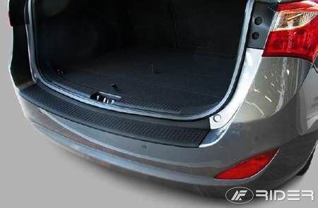 Hyundai i30 nakładka na zderzak