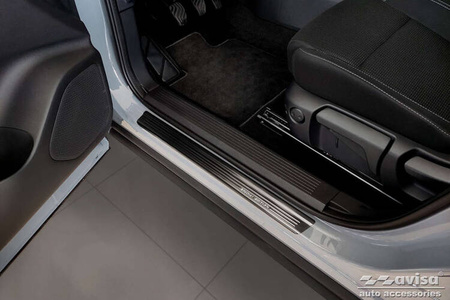 Nakładki progowe do Nissan Qashqai 3 (Czarne)