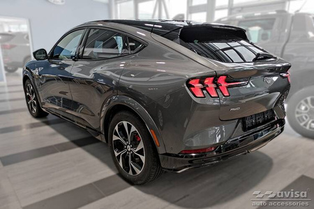 Podstopnica do Ford Mustang Mach-E
