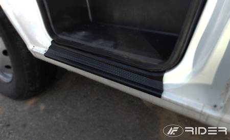 Peugeot Boxer nakładki progowe