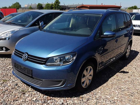 Nakładka na zderzak tylny Volkswagen Touran 2 (Czarna) 2/45086