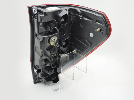 Lampy Tylne diodowe TOYOTA HILUX 2016–2020