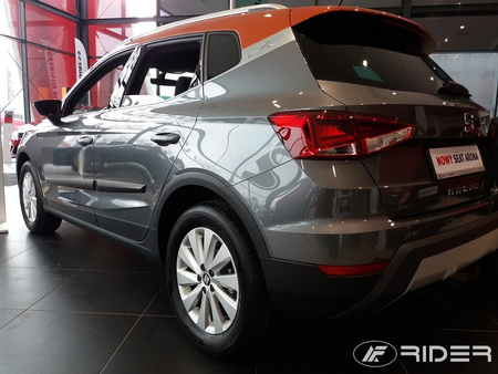 Seat Arona listwy boczne