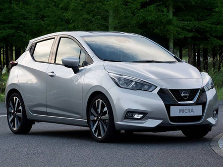 Listwa ozdobna na klapę bagażnika Nissan Micra Carbon