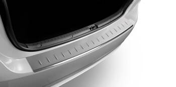 Zderzak ŁEZKI Toyota Avensis II T25 Sedan 4 2003-2008 - Połysk