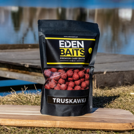 “Kulki Zanętowe Proteinowe TRUSKAWKA 20 mm”  Opakowanie 1 kg 