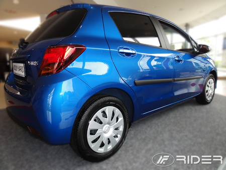 Toyota Yaris III FL listwy boczne