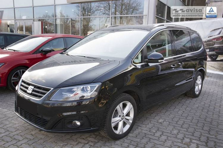 Volkswagen Sharan 2 Czarna nakładka (listwa) ochronna na zderzak tylny.