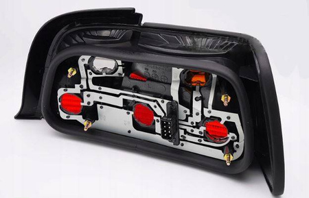 LAMPY TYLNE KLOSZE SMOKE do BMW E36 90-99 COUPE