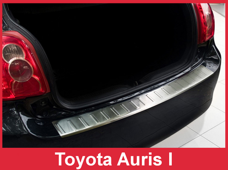 Toyota Auris 1 Nakładka (listwa) ochronna na zderzak tylny