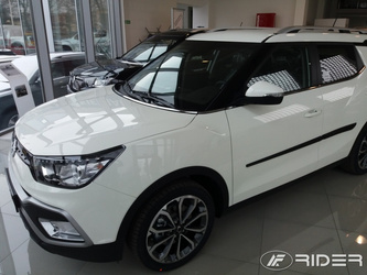 Ssangyong Tivoli listwy boczne