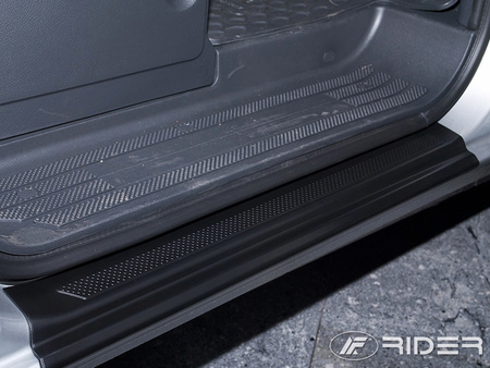 Mercedes Vito nakładki progowe