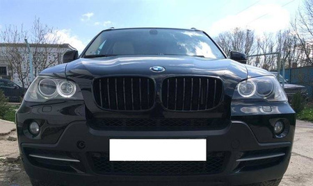 GRILL (NERKI) BMW E70 E71 X5/X6 07-14 CZARNY POŁYS