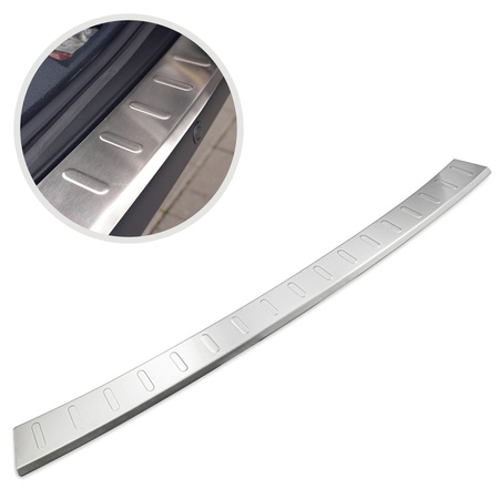 Listwa tylnego zderzaka Ford Transit Courier V769 MPV II 2023-