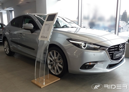 Mazda 3 2013- sedan listwy boczne