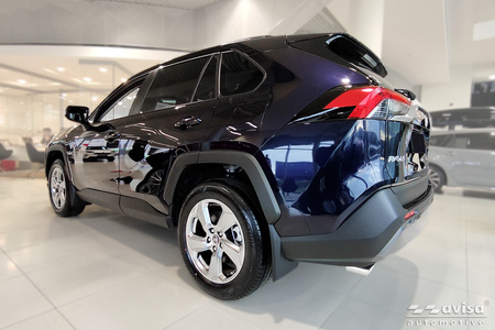Nakładka na zderzak tylny Toyota RAV4 5 (Czarna)