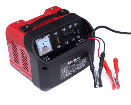 Prostownik samochodowy 12V 24V 10A 60Ah KD1905