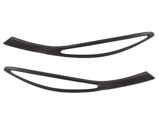 Brewki nakładki na przednie lampy Skoda Octavia II