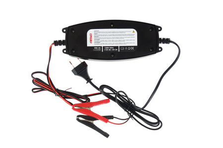 Prostownik cyfrowy ładowarka do akumulatora 6V 12V - 2A 4A - DVL DBC AMIO-02088