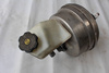 Serwo OEM 23337123 ze zbiorniczkiem Chevrolet Camaro SS