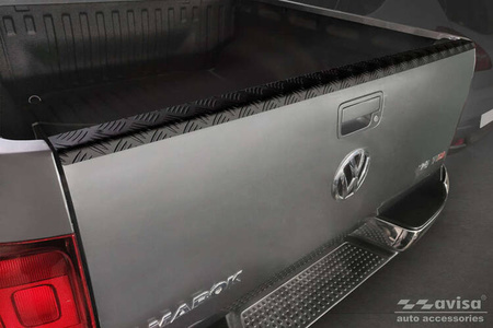 Nakładka na tylną klapę bagażnika do Volkswagen Amarok