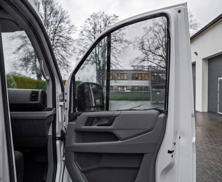 Moskitiery drzwi przednich bocznych do MERCEDES SPRINTER W907 2018- | 2szt