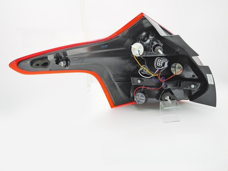 Lampa lewa klosz LED do Ford Focus Mk3 Hb 11-14