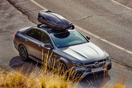 Bagażnik dachowy CRUZ AIRO FUSE DARK Octavia IV Combi/Scout