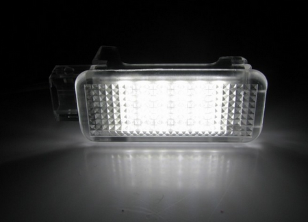 LAMPKI LED BAGAŻNIK SKODA OCTAVIA II 2004 - 2013