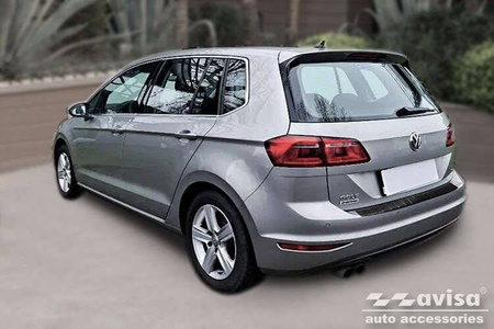 Nakładka na zderzak tylny do Volkswagen Golf Sportsvan (Carbon Fiber)