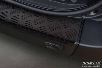 Nakładka na zderzak tylny do Renault Master 3