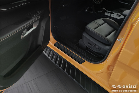 Nakładki na progi do Ford Ranger 6