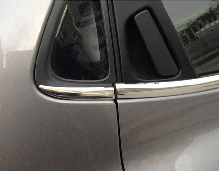 Listwy pod szyby boczne Renault Clio 4 2012+ HB