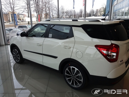 Ssangyong Tivoli XLV listwy boczne