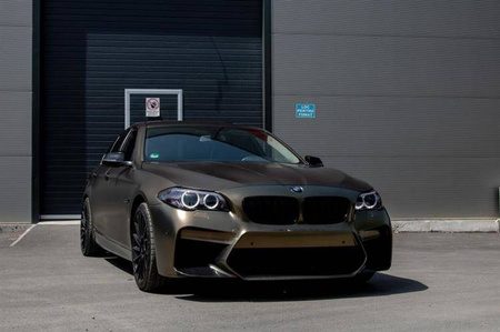 ZDERZAK P. BMW F10 LOOK G30 M5 PDC 10-17 GRILL