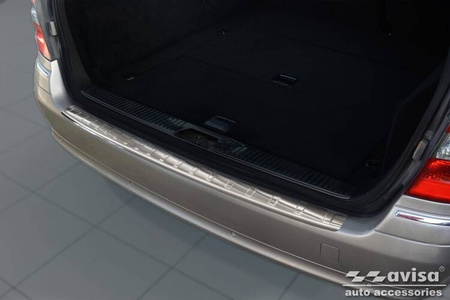 Nakładka na zderzak tylny do Mercedes W211 E klasa Kombi