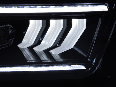 Lampy Przednie do Ford Mustang (2004-2009)