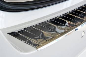 Nakładka na zderzak tylny TOYOTA AURIS 2 HATCHBACK (Stal)
